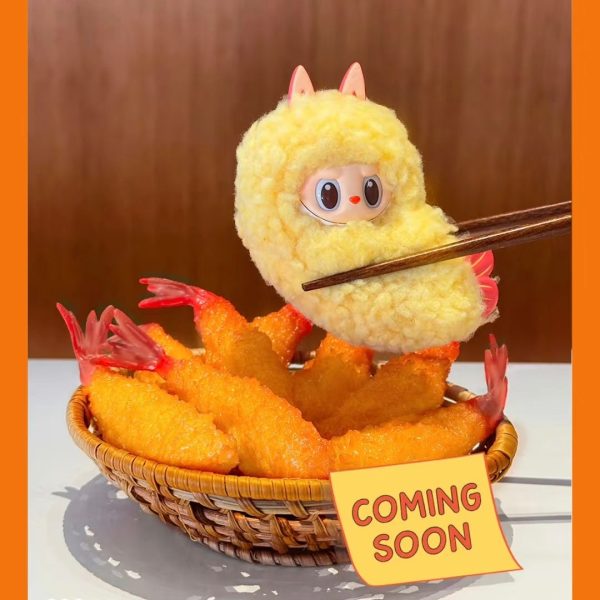 20250606121501_6a8ffb4e-b240-4ce7-aa65-44f3a540fc9e.jpg (Cat10071)Tempura Labubu The Monsters Wacky Mart series Earphone case handing card plush pendant