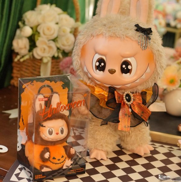 3_49df95e8-cfe1-488f-9125-bd31e1802d64.jpg (Cat10010)Pumpkin Labubu Happy Halloween Party Series- Sitting Pumpkin Vinyl Plush Pendant