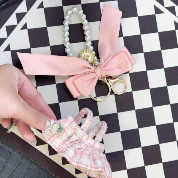 5_911e9072-788b-49fc-affc-176f627568bd.jpg Bow Key Chain + Pink skirt|toys accessories plush toys Pink components 1 pink dress and keychain