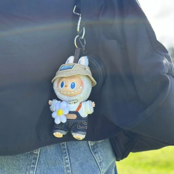 6_b2eeb149-1382-4795-ad70-b941844fa5f7.jpg The Monsters Fall In Wild the small one Series Vinyl Plush Doll Pendant