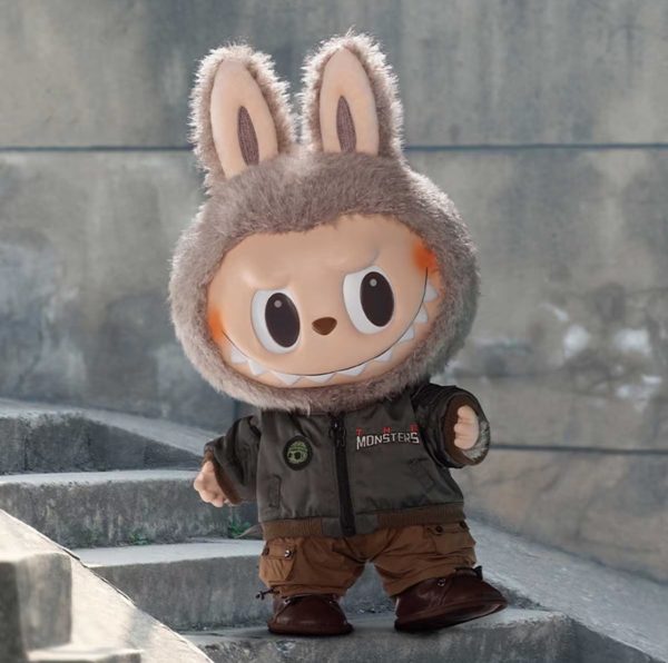 A61DE232-D547-420F-82F9-2233DF1E61C3.jpg 【Jump for Joy】Labubu Large Doll limited Pre-Order(Price might varied everyday)
