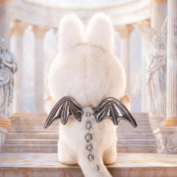 F3FAD4EC-60DD-4EBA-821F-0EF552CF0AFD.png White Angel in Clouds Zimomo Limited Plush