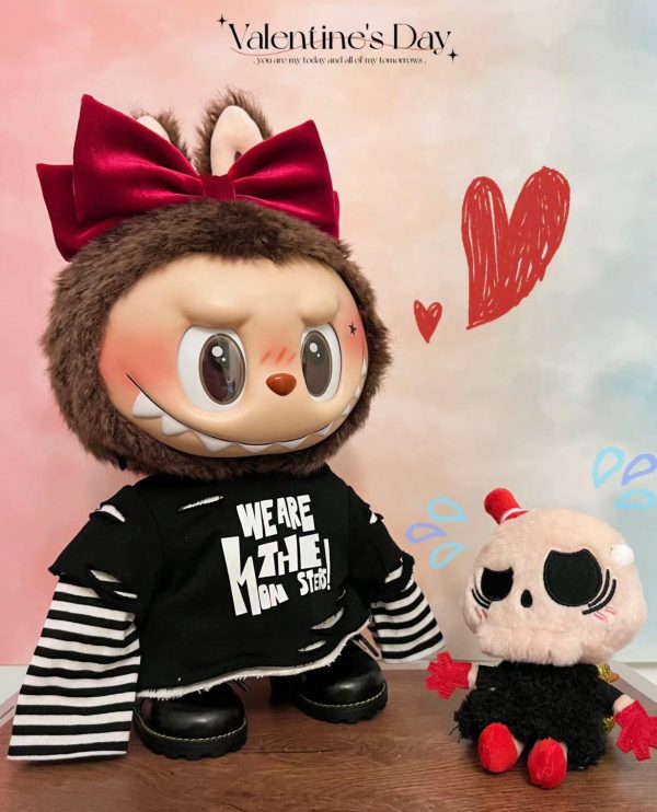 FullSizeRender_4cdd9838-8650-42bd-b543-42fbe95a9851.jpg Catch me if you like me |Labubu large doll valentine limit pre-order
