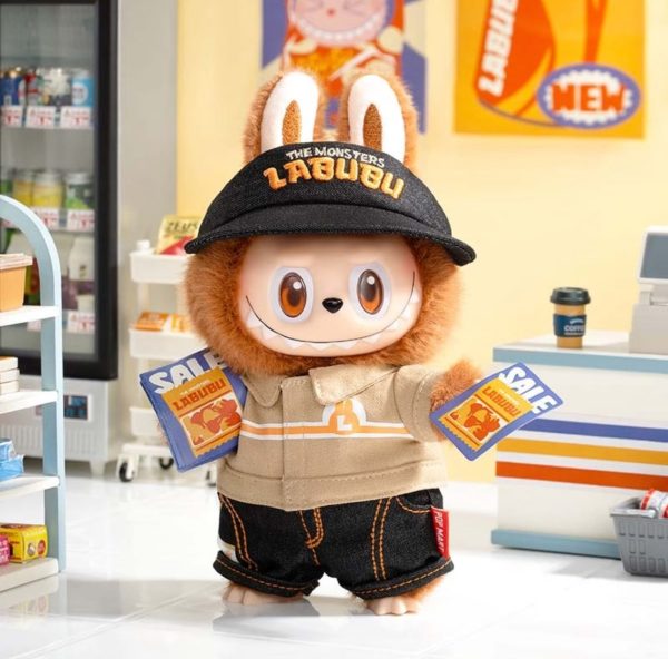FullSizeRender_6dffed0c-e2a4-4709-9914-a96643053264.jpg (Cat10072)Wacky Mart series labubu limited Vinyl plush Blister pack hanging card